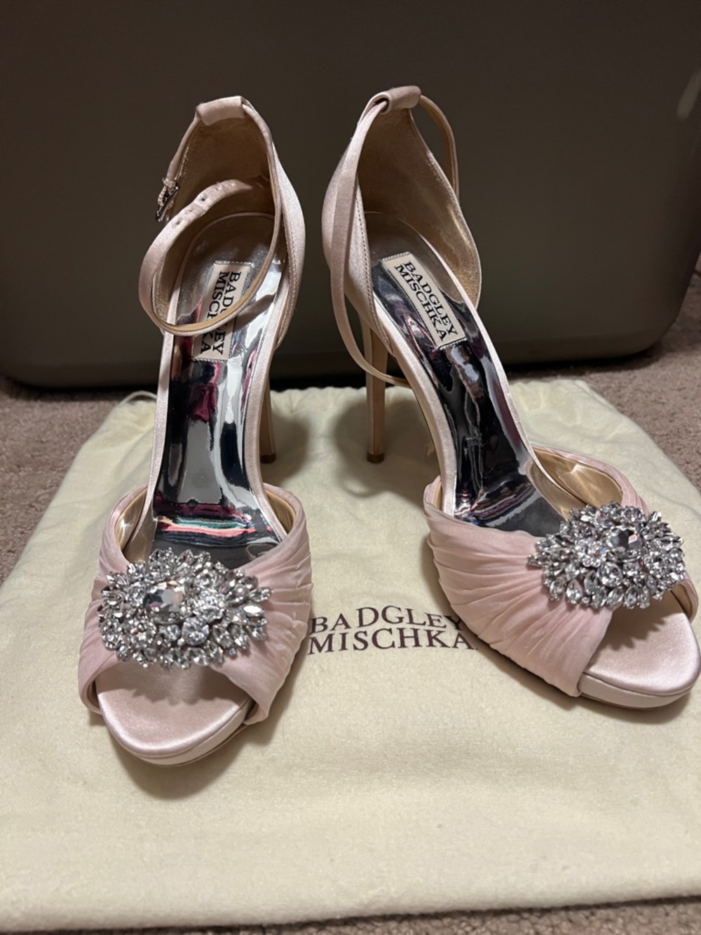 Badgley Mischka Pale Pink Crystal Brooch Satin Heels